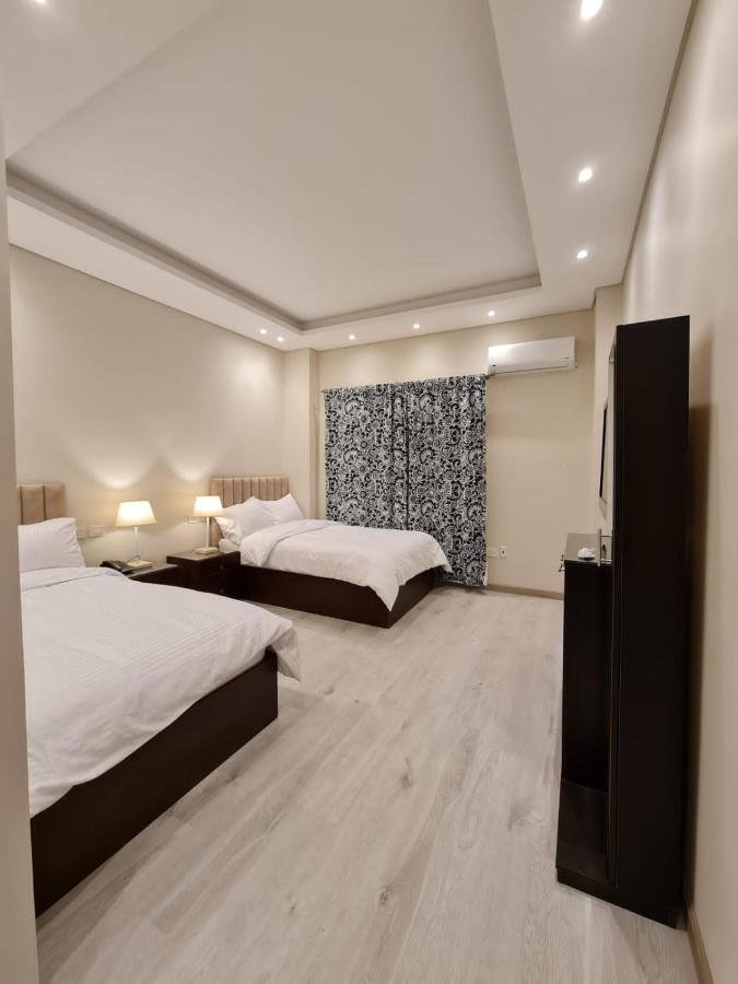 Apartment M New - Families Only *