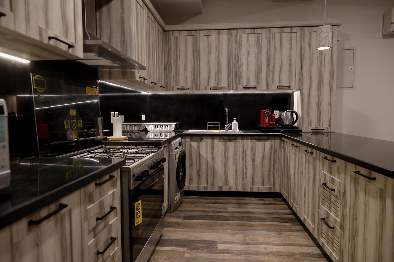 Apartment M New - Families Only *